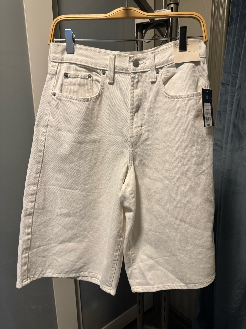 Universal Thread White - Denim Shorts - Classic Five-Pocket - NWT